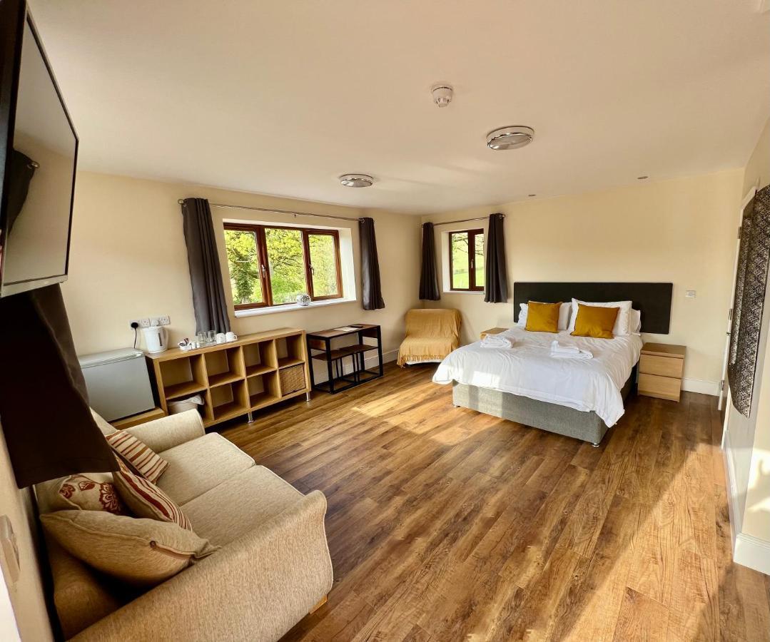 Lillypool Farm Hotel Shipham Buitenkant foto